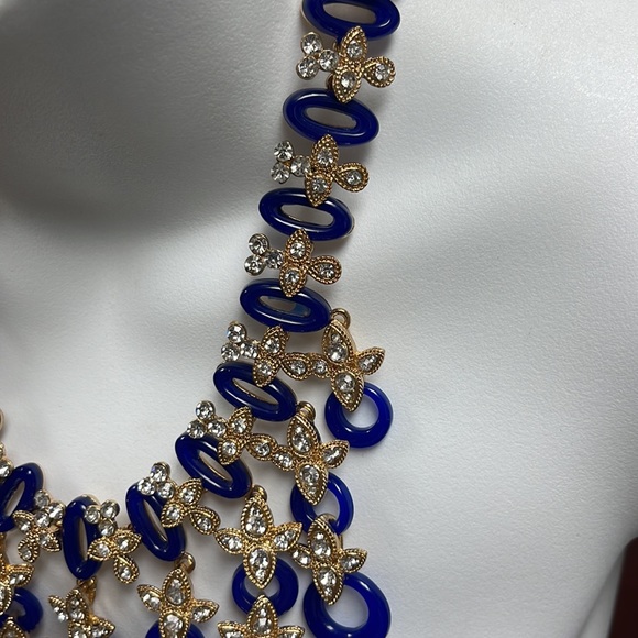 NWT Guess/Marciano Necklace - Picture 4 of 6